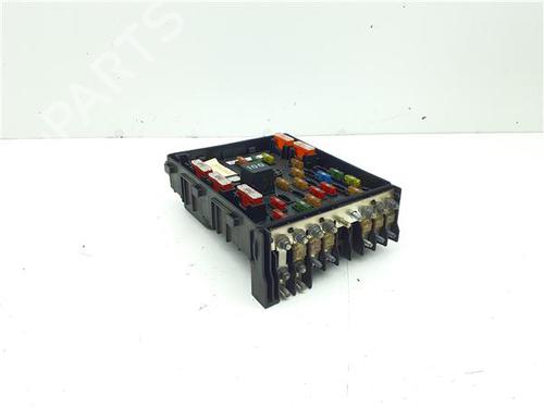 Fuse box VW PASSAT B6 (3C2) 2.0 TDI | BP38392897E1 - Image 3