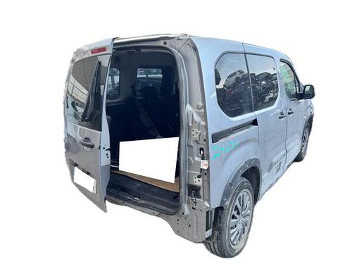 right-slide-door-peugeot-rifter-2018-38381848 main image