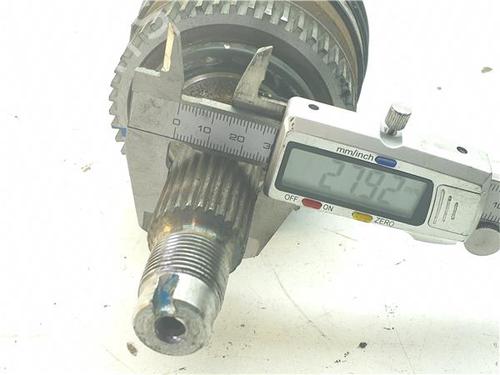 Left front driveshaft KIA CARENS IV 1.7 CRDi | BP38370394M38 - Image 2