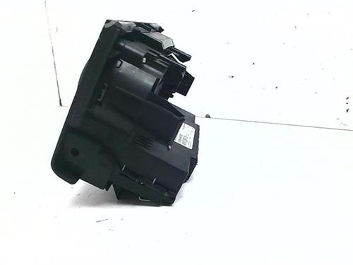 Climate control AUDI A3 (8P1) 1.9 TDI | BP38392749I5 - Image 3