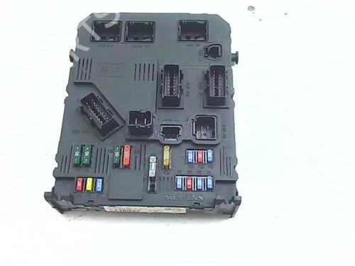 Used Fuse box Fuse box CITROËN XSARA (N1) 2.0 HDi 90 (90 hp) 39434931 39434931