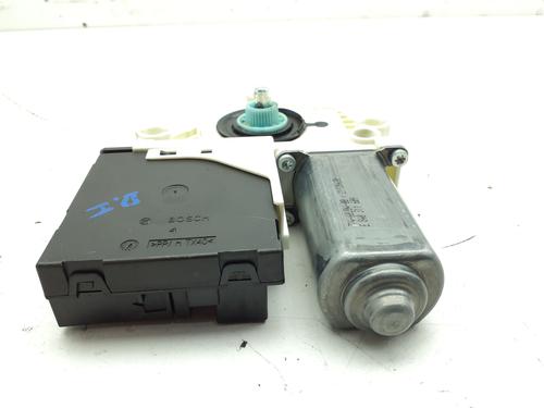 Left front window motor SEAT LEON (1P1) 2.0 TDI 16V | BP38401583E21 - Image 3