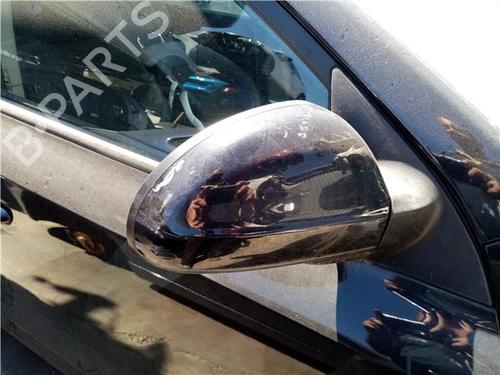 Retrovisor direito Retrovisor direito 38356502 38356502