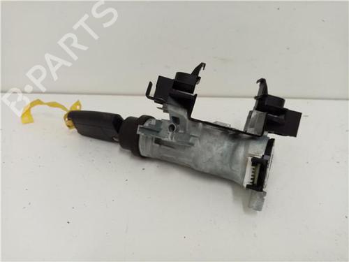 ignition-barrel-seat-leon-5f1-2012-2013-2014-2015-2016-2017-2018-2019-2020-2021-38358276 main image