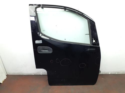 right-front-door-nissan-nv200-van-2010-38363554 main image