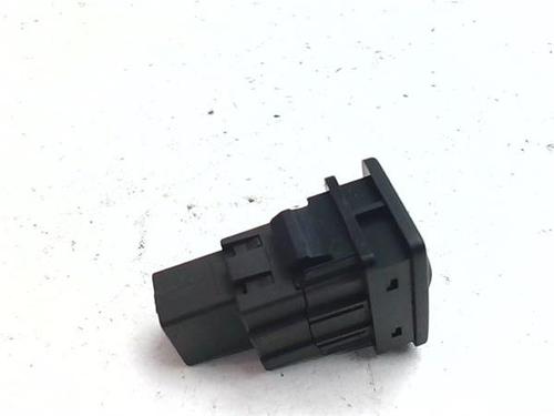 Headlight switch TOYOTA AURIS (_E18_) 1.3 Dual-VVTi (NRE180_, NRE180R) | BP38387485I24 - Image 4