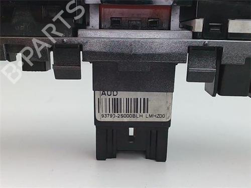 Warning switch HYUNDAI ix35 (LM, EL, ELH) 1.7 CRDi | BP38359082I22 - Image 2