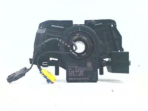 squib-airbag-dacia-duster-hs_-2010-2011-2012-2013-2014-2015-2016-2017-2018-38394458 main image