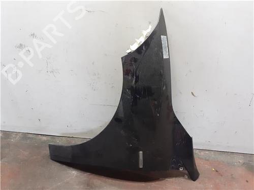 left-front-fenders-renault-megane-iv-grandtour-k9amn_-2016-38350526 main image