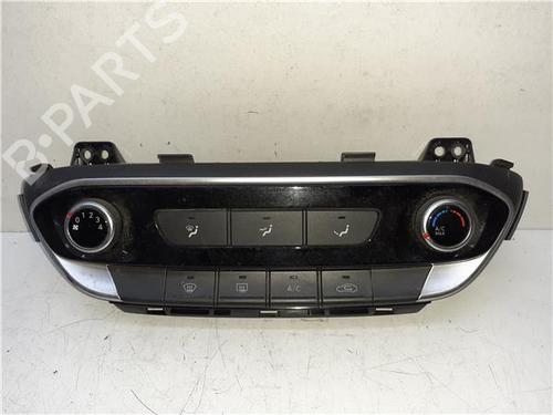 climate-control-hyundai-i30-fd-2007-2008-2009-2010-2011-2012-38359784 main image