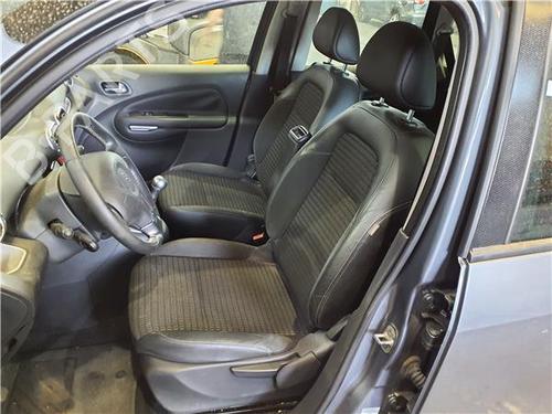 Used Seats set Seats set 38392804 38392804