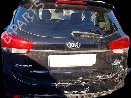 right-taillight-kia-carens-iv-2013-38384316 main image