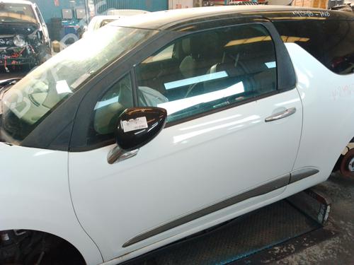 Used Left front door Left front door 38381008 38381008