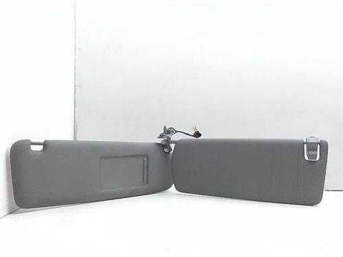 Used Right sun visor Right sun visor 38379132 38379132
