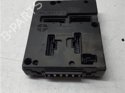 Used Fuse box Fuse box 38364137 38364137