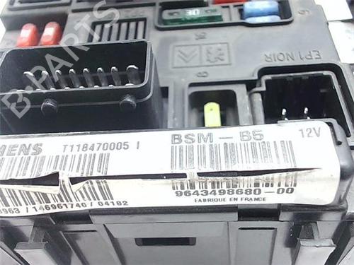 Fuse box CITROËN C5 I (DC_) 2.0 16V (DCRFNC, DCRFNF) | BP39955694E1 - Image 3