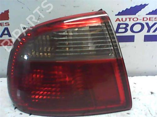 Used Left taillight Left taillight 38350350 38350350