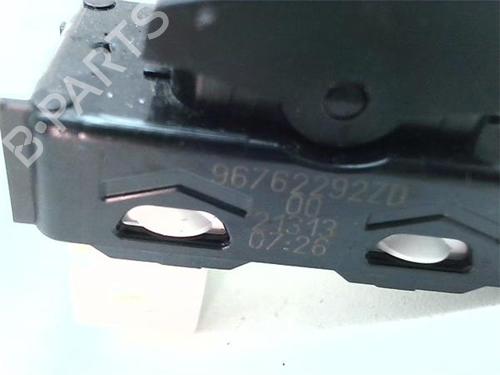 Right front window switch CITROËN JUMPY III Bus (V_) 1.5 BlueHDi 120 | BP38374802I26 - Image 2