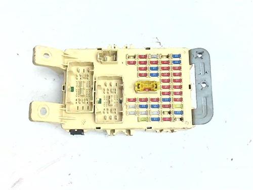 Used Fuse box Fuse box 38397013 38397013