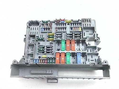 fuse-box-bmw-3-e90-2004-2005-2006-2007-2008-2009-2010-2011-2012-38351717 main image