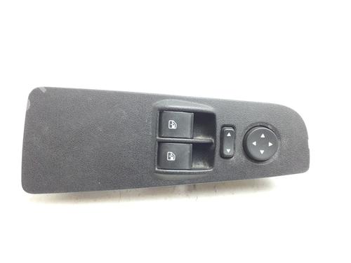 Used Left front window switch Left front window switch FIAT BRAVO II (198_) 2.0 D Multijet (198AXN1B) (165 hp) 39808352 39808352