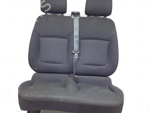 Right front seat RENAULT TRAFIC III Bus (JG_) 1.6 dCi 95 (JGMR, JGMJ) | BP38382939C16 - Image 3
