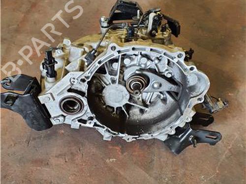 gearbox-hyundai-i30-fd-2007-2008-2009-2010-2011-2012-38355777 main image