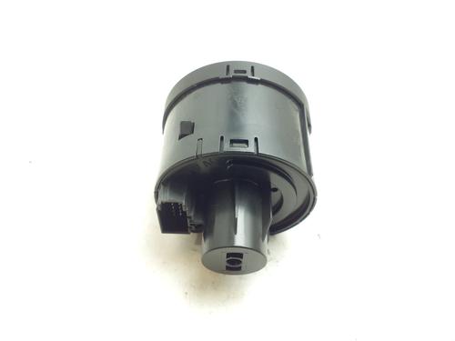 Headlight switch SEAT ARONA (KJ7, KJP) 1.0 TSI | BP38401823I24 - Image 2