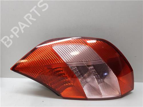 Piloto trasero derecho Piloto trasero derecho RENAULT MEGANE Scenic (JA0/1_) 1.9 dTi (JA0N) (98 hp) 38356483 38356483