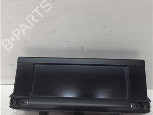 cockpit-citroen-c4-cactus-2014-38367255 main image