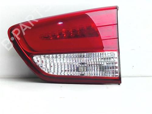 right-tailgate-light-kia-carens-iv-2013-38384702 main image