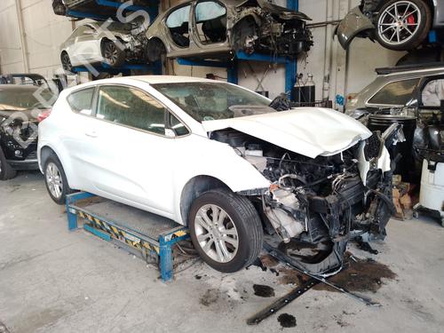 Cylinder head KIA CEE'D (JD) 1.6 CRDi 110 | BP38334969M5 - Image 10