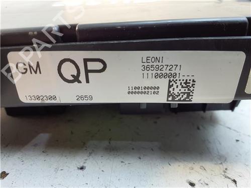 Fuse box OPEL ASTRA J Saloon 1.7 CDTI (69) | BP38371356E1 - Image 2