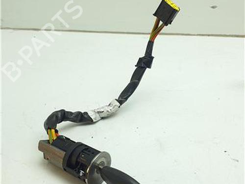 ignition-barrel-dacia-sandero-2008-38367719 main image