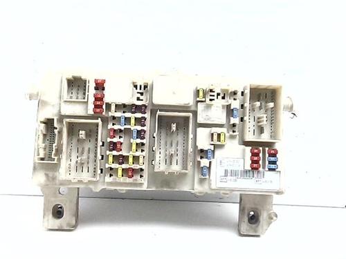 Used Fuse box Fuse box 38393359 38393359