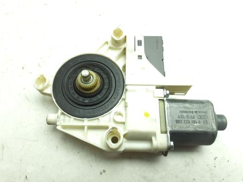 Used Right rear window motor Right rear window motor PEUGEOT 407 SW (6E_, 6D_) 2.0 HDi 135 (136 hp) 39621625 39621625