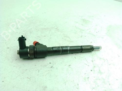 Injector SAAB 9-3 (YS3F, E79, D79, D75) 1.9 TiD | BP38333044M100 - Image 3