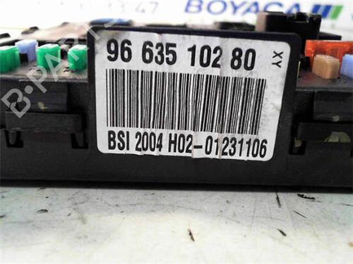 fuse-box-peugeot-607-9d-9u-2000-38350824 main image