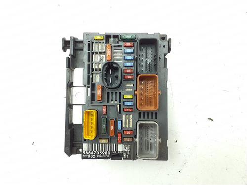 Fuse box CITROËN C5 III (RD_) 2.0 HDi (RDRHD8, RDRHDJ, RDRHR8, RDRHRJ) | BP39435129E1 - Image 4
