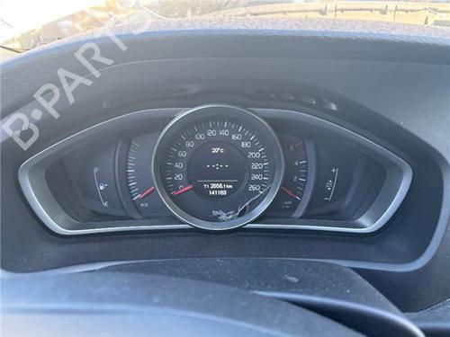 engine-volvo-v40-hatchback-525-2012-2013-2014-2015-2016-2017-2018-2019-38379008 main image