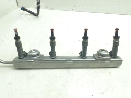 Injection rail TOYOTA COROLLA Saloon (_E21_) 1.8 VVTi Hybrid (ZWE211) | BP40498153M98 - Image 3