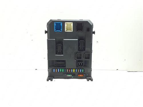 Used Fuse box Fuse box 38392887 38392887