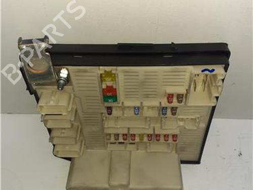Fuse box RENAULT MEGANE II Saloon (LM0/1_) 1.4 | BP38359219E1 - Image 4