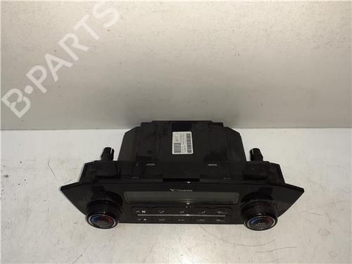 Used Climate control Climate control 38358030 38358030
