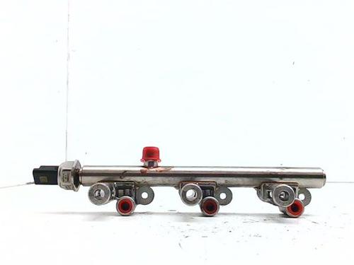 Injection rail CITROËN C4 Picasso II 1.2 THP 130 | BP39962181M98 - Image 2