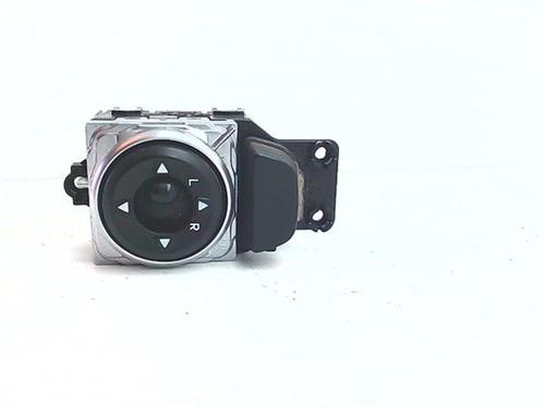 mirror-switch-hyundai-i30-estate-gd-2012-38390841 main image