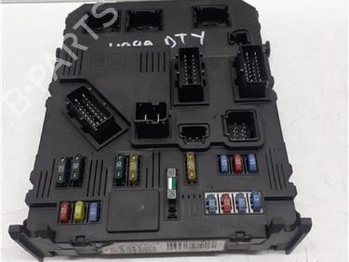 Used Fuse box Fuse box PEUGEOT 407 (6D_) 2.0 HDi 135 (6DRHRH, 6DRHRE, 6DRHRG, 6DRHRJ) (136 hp) 39955780 39955780