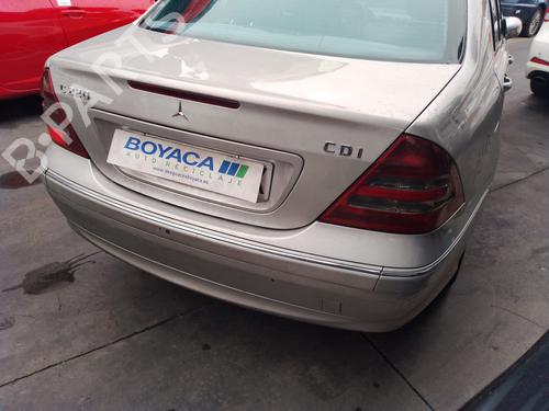 Fanale posteriore destro Fanale posteriore destro MERCEDES-BENZ C-CLASS (W203) C 220 CDI (203.006, 203.008) (143 hp) 39652355 39652355