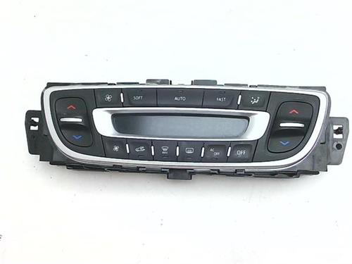climate-control-renault-megane-iii-hatchback-bz01_-b3_-2008-38403268 main image