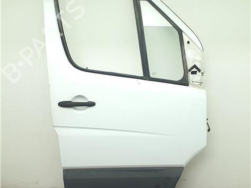 Used Right front door Right front door 38385080 38385080